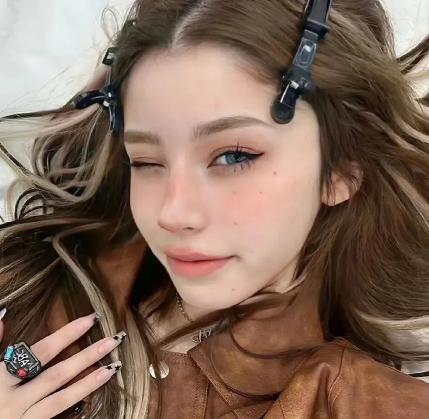女人女人
